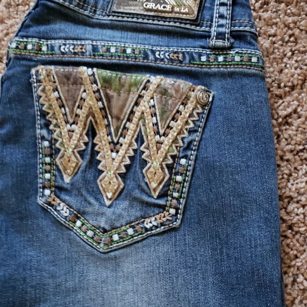 Grace in LA boot cut jeans